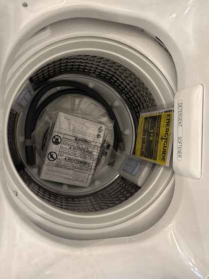 Laveuse 2.8 pi. cu. Chargement vertical GE GNW128PSMWW