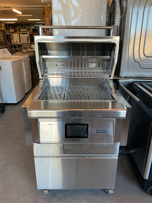 Barbecue Coyote 28 ” à chariot pour granules de bois modèle C1P28-FS