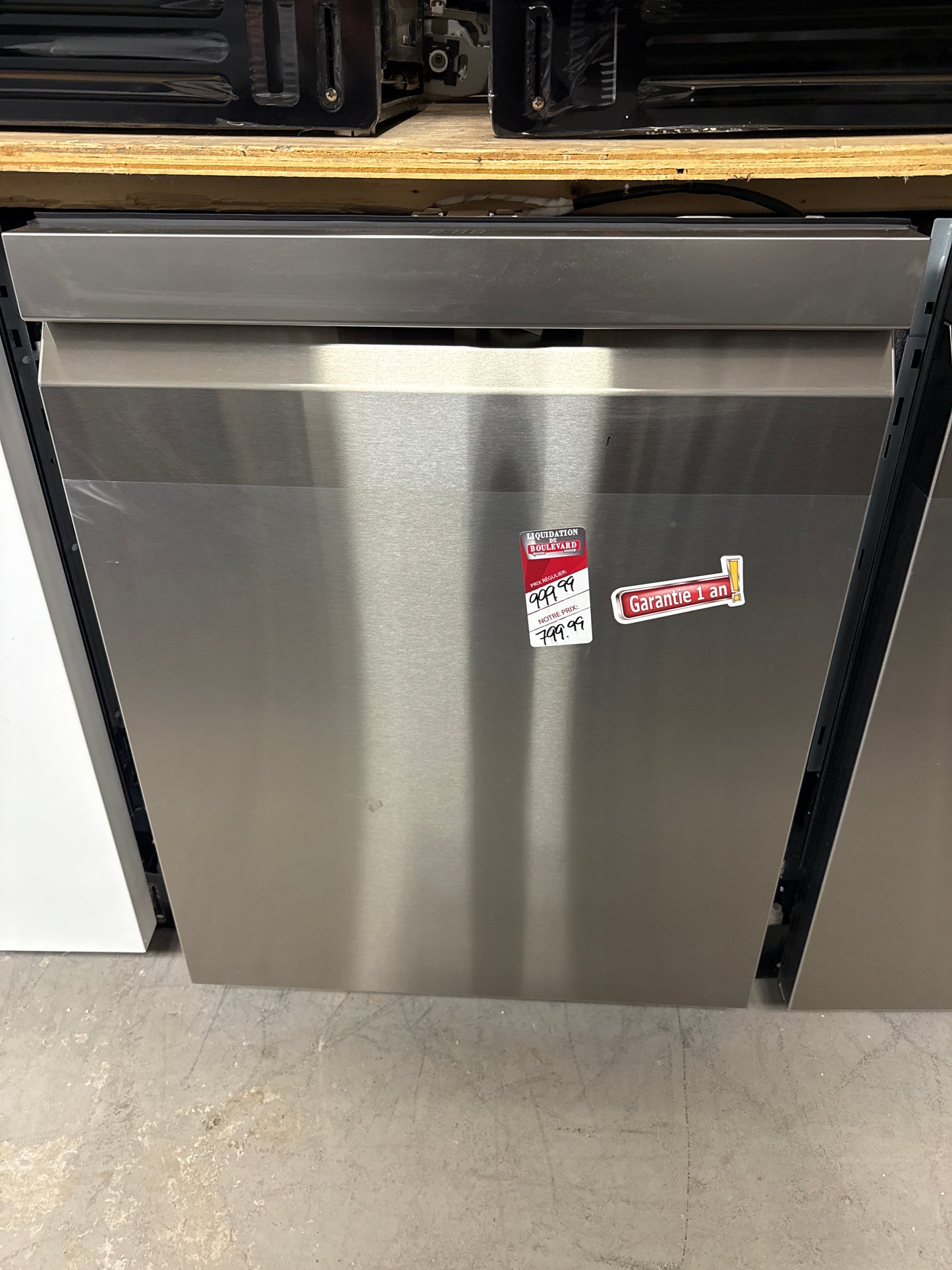 Lave-vaisselle encastrable 24 po 46 dB avec troisième panier de LG (LDPH5554S) - Acier inoxydable