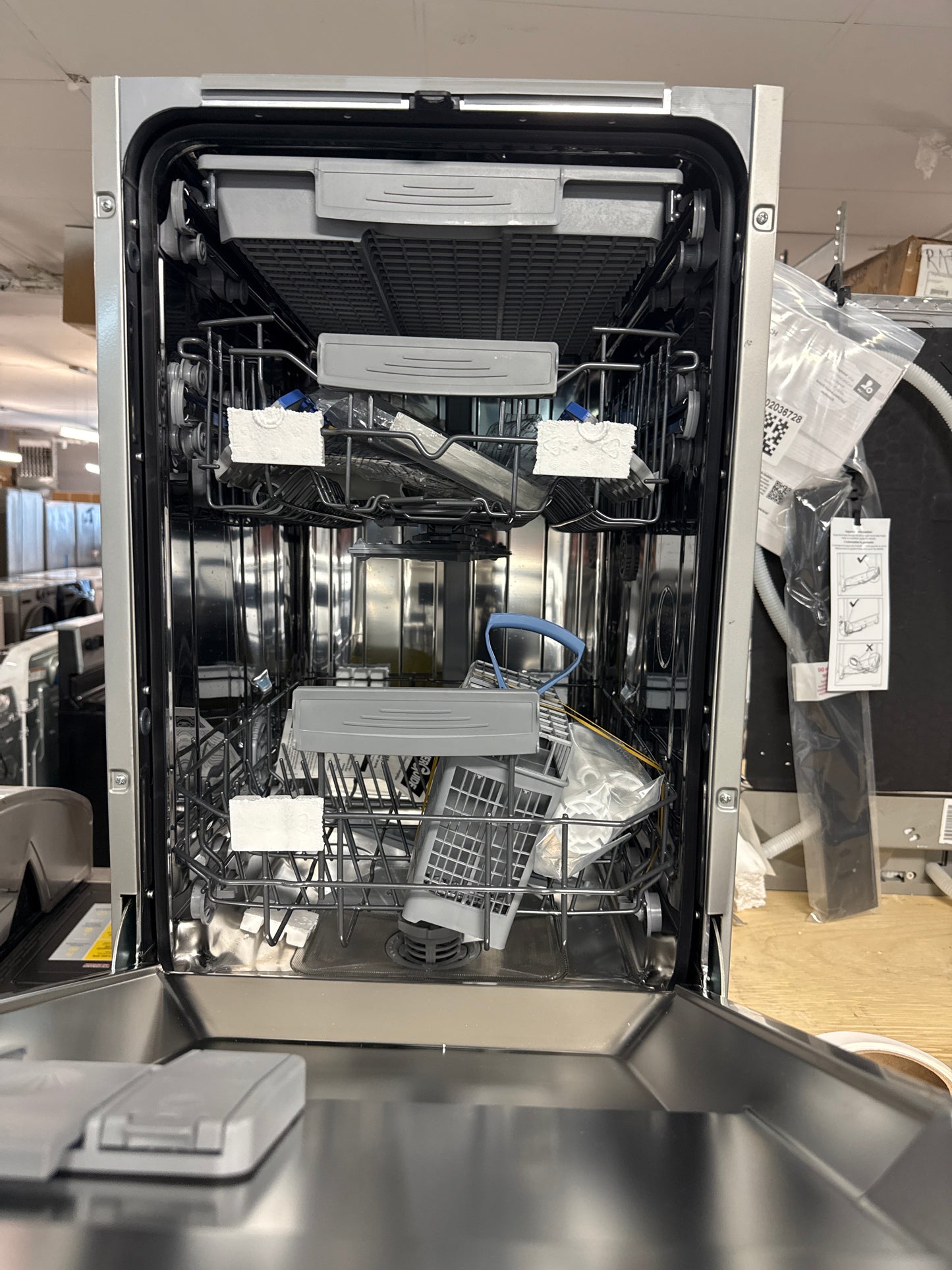 Danby - Lave-vaisselle à commande par le haut de fabrication european de 18 po en acier inoxydable ddw1832ess