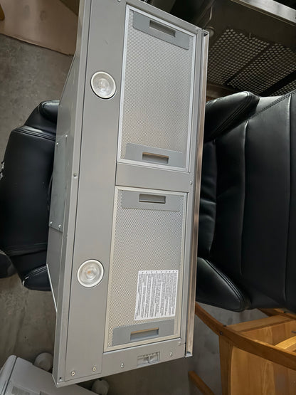 Faber Hotte Sous armoires 30 Po. Modèle CRIS30SS600
