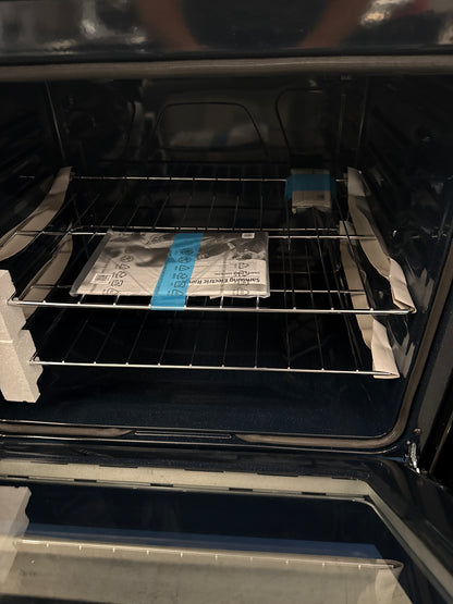 Cuisinière électrique autonome 6,3 pi³ 30 po de Samsung (NE63A6111SS) - Acier inoxydable
