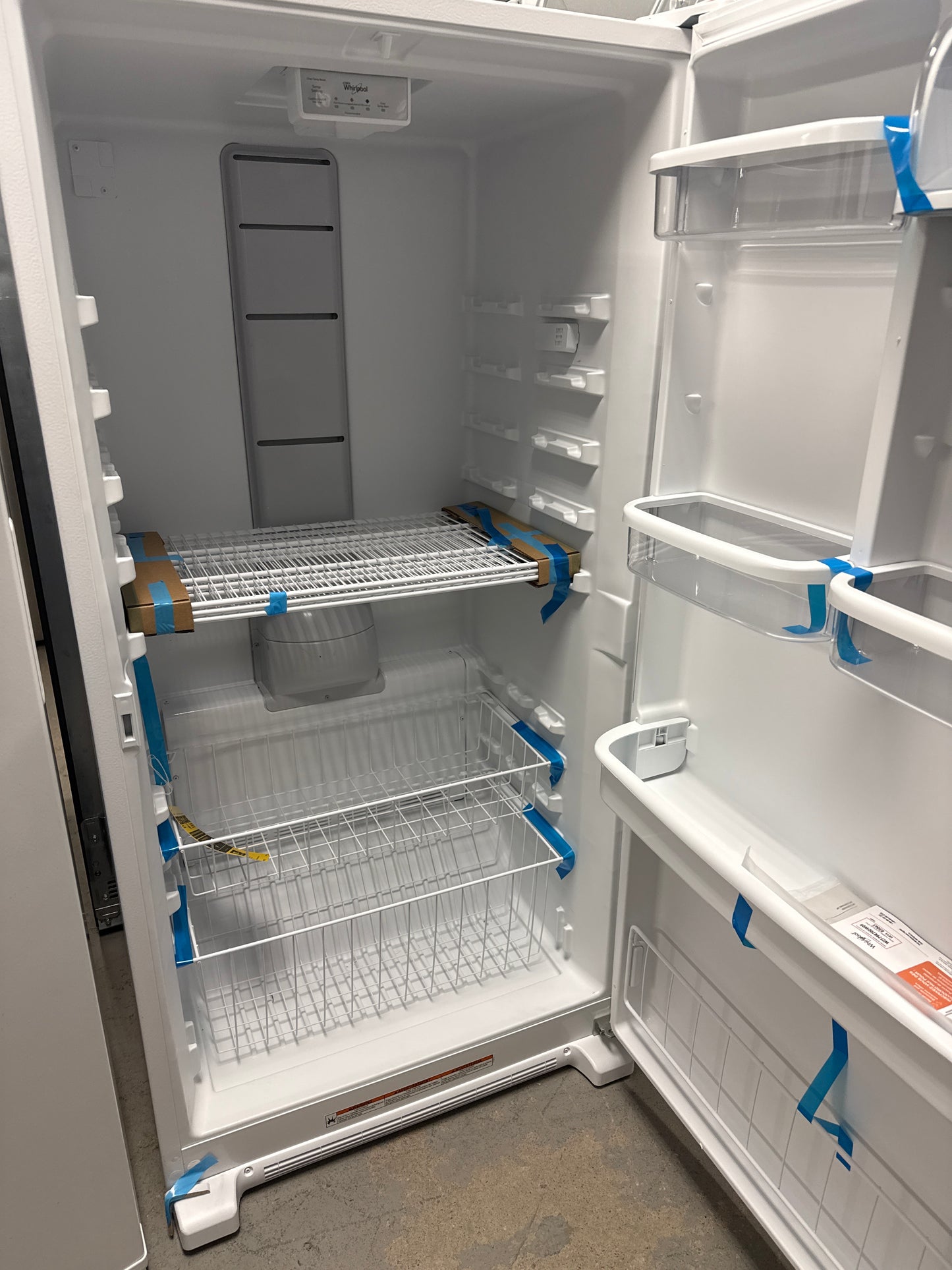 Congélateur vertical de 20 pi3 de Whirlpool (WZF79R20DW) - Blanc