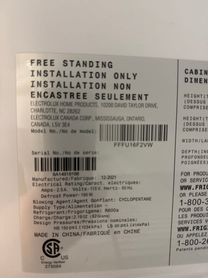 Congélateur vertical sans dégivrage de 15,5 pi³ de Frigidaire (FFFU16F2VW) - Blanc