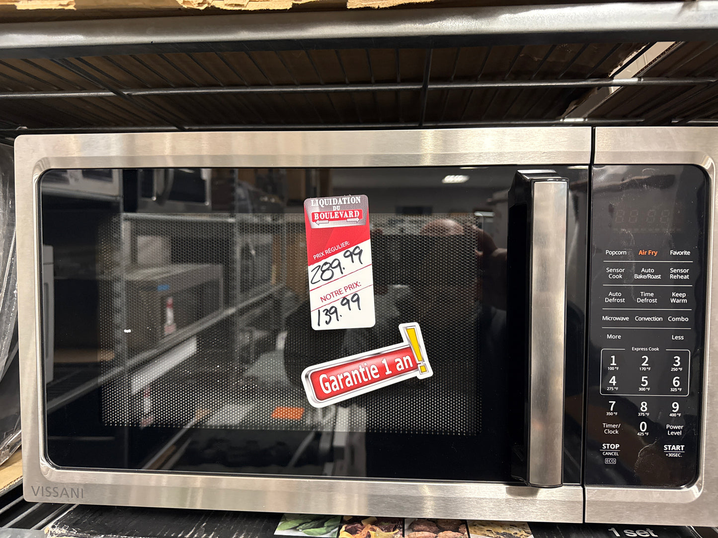 Four à Micro-Ondes de Comptoir de 1,5 Pi³ / 1000 watts avec Friture à Air en Acier Inoxydable Vissani EC042A2KJ