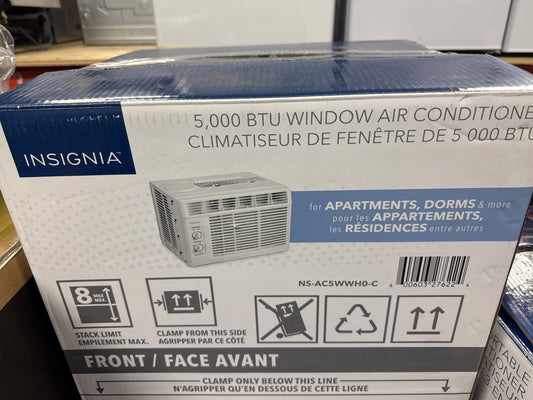 Climatiseur de fenêtre d'Insignia - 5 000 BTU (NS-AC5WWH0-C) - Blanc