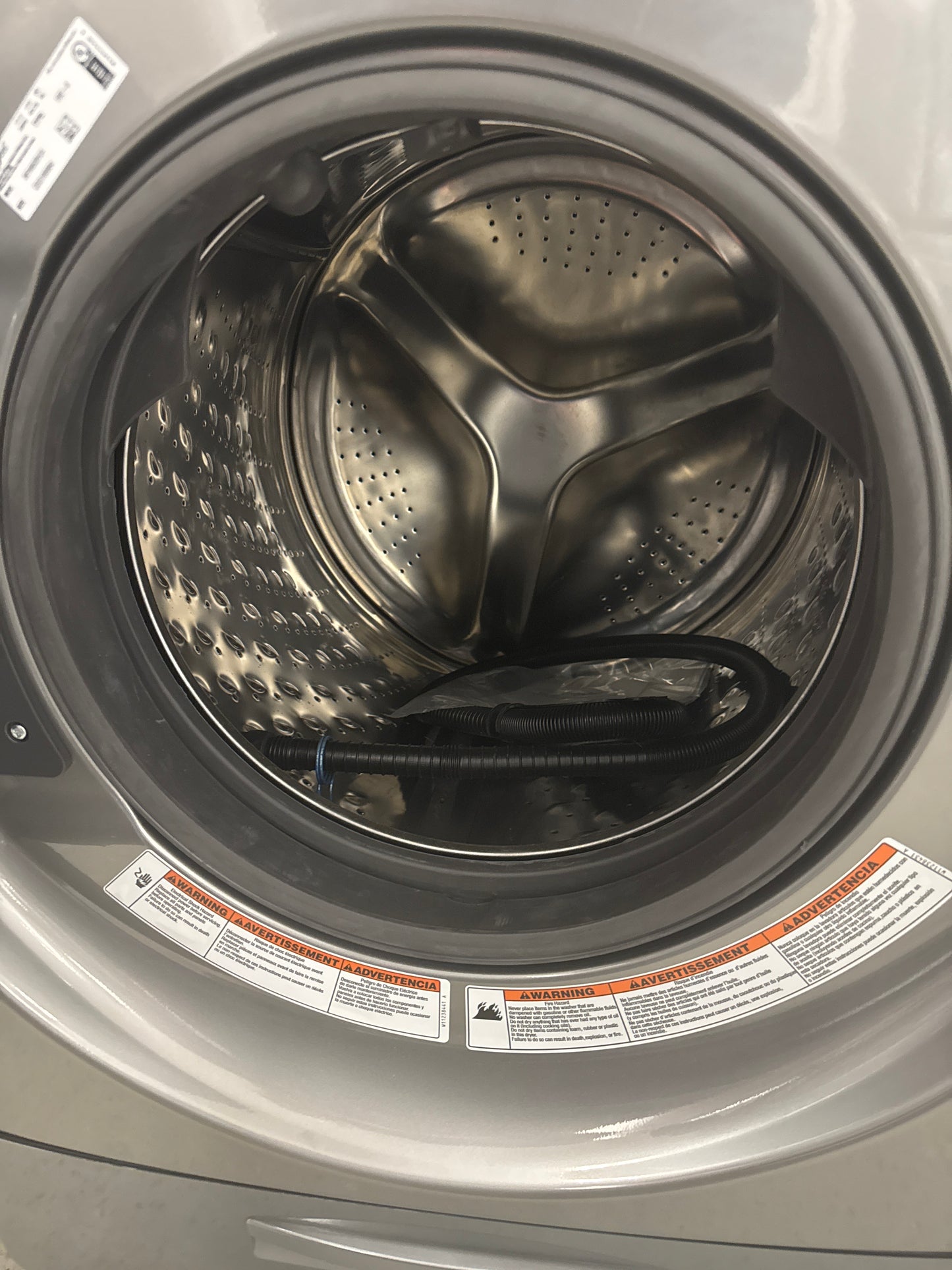 Laveuse à chargement frontal 5,8 pi³ de Whirlpool (WFW8620HC) - Ombre chromée