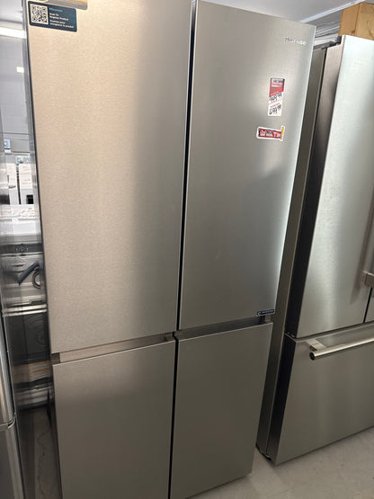 Hisense - Réfrigérateur à 4 portes en acier inoxydable de 31,5 po et 17 pi³, à profondeur de comptoir et avec fonction triple zone RQ17A4CSD