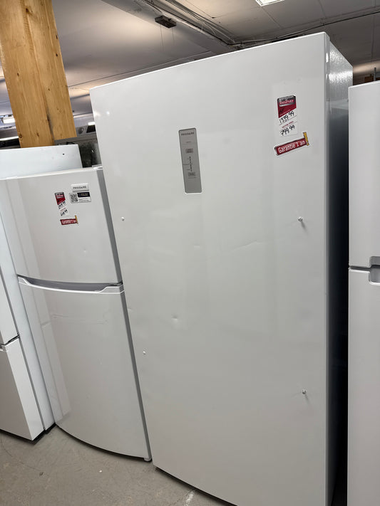 Réfrigérateur sans congélateur 20 pi³ 34 po Frigidaire (FRAE2024AW) - Blanc