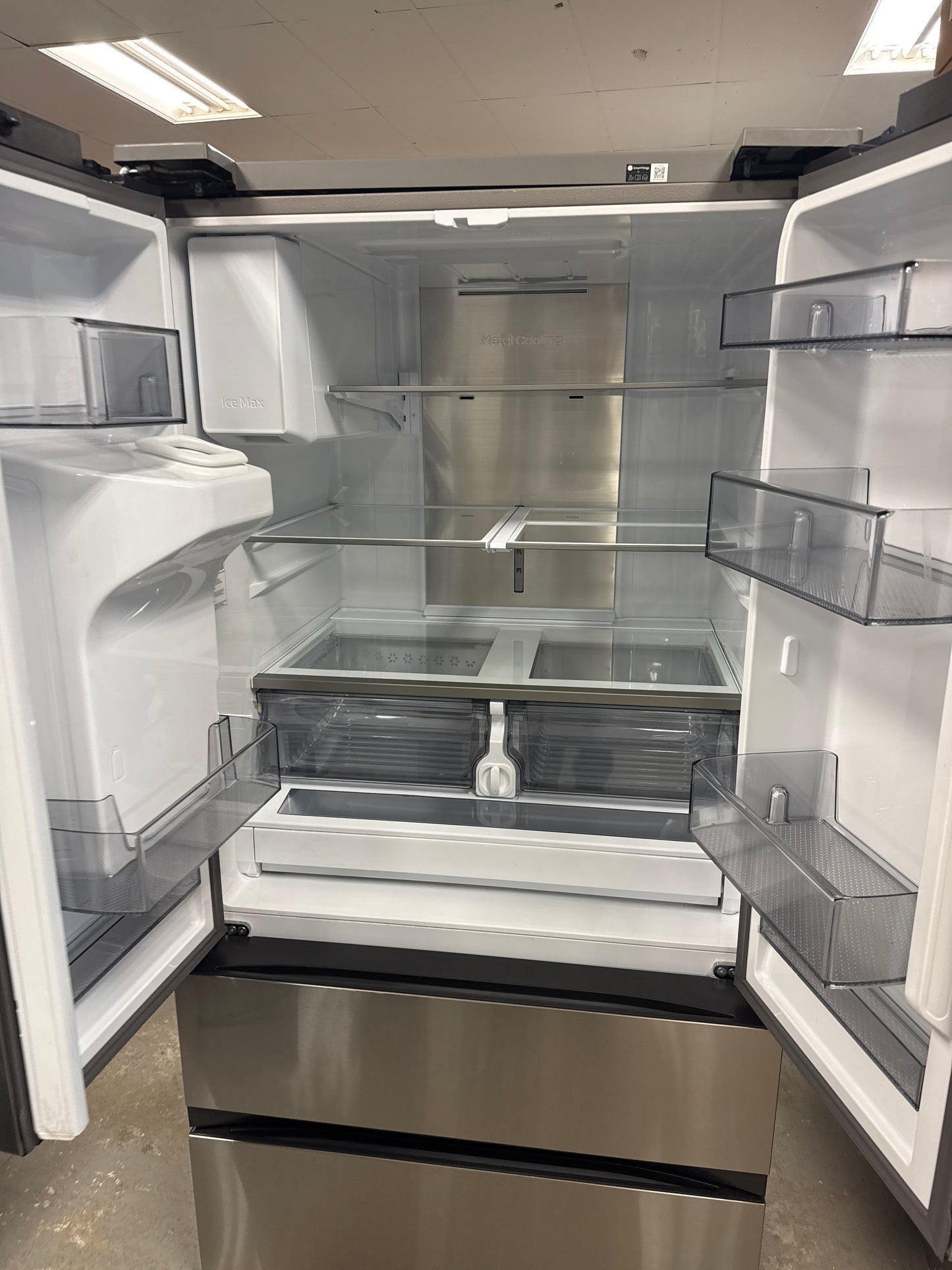 Réfrigérateur à deux portes 29,8 pi³ 36 po de Samsung (RF31CG7400SRAA) - Inox