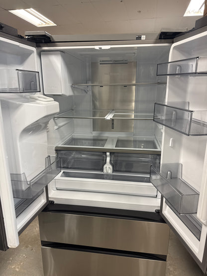 Réfrigérateur à deux portes 29,8 pi³ 36 po de Samsung (RF31CG7400SRAA) - Inox