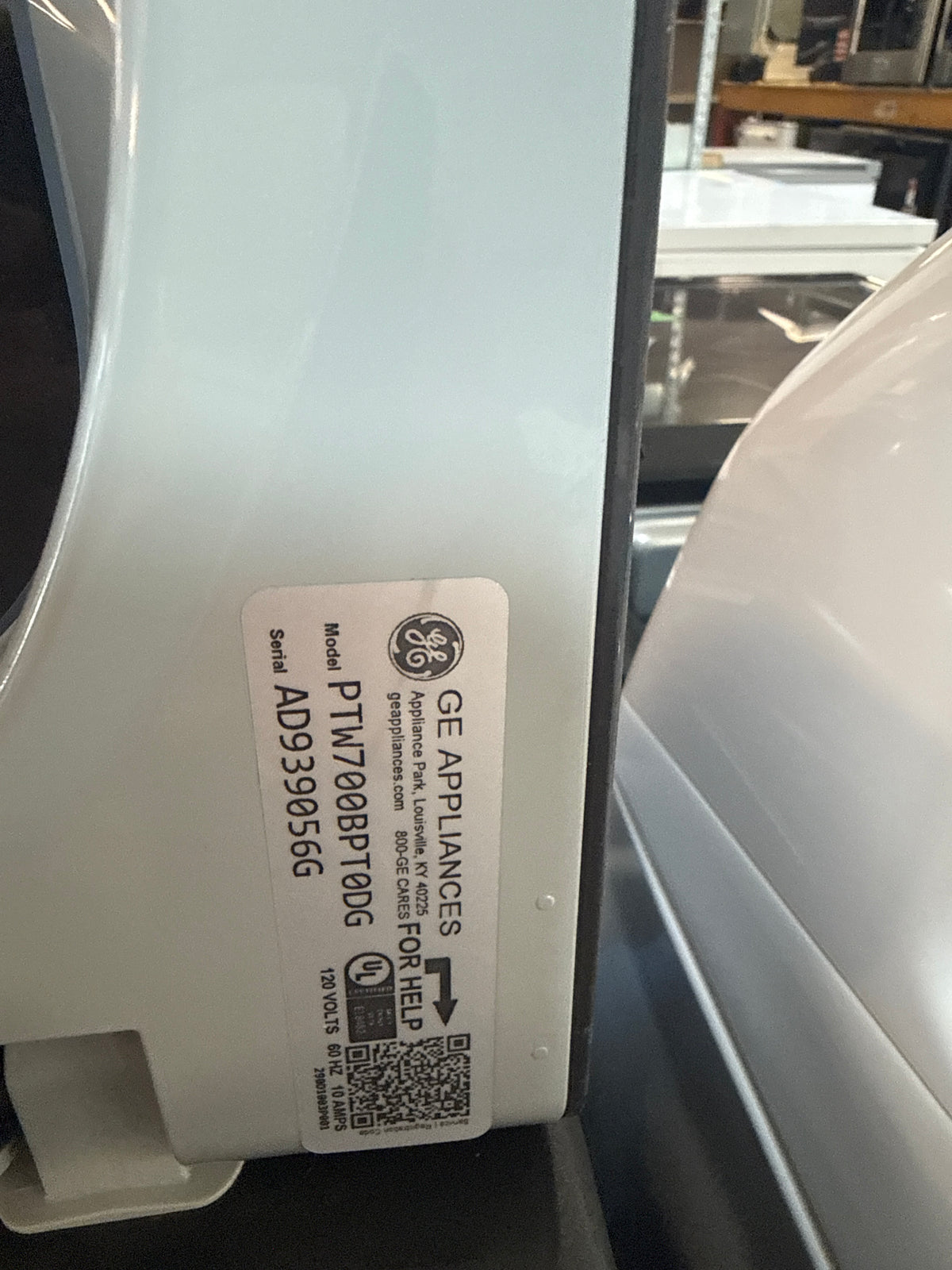 Ensemble laveuse-sécheuse GE Profile Gris Diamant – turbine 6,2 pi³ & sécheuse vapeur 7,4 pi³ – PTW700BPTDG & PTD70EBMTDG