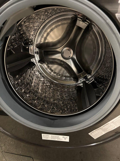 Laveuse WF50BG8300AVUS vapeur à chargement frontal et à grande capacité 5,8 pi³/sécheuse électrique DVE50BG8300VAC  vapeur assainissante 7,5 pi³ de Samsung - Energy Star- Inox noir