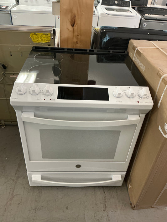 GE Profile Cuisinière à électrique encastrée de 30 po avec friture à air chaud et tiroir de cuisson, blanc PCS940DMWW