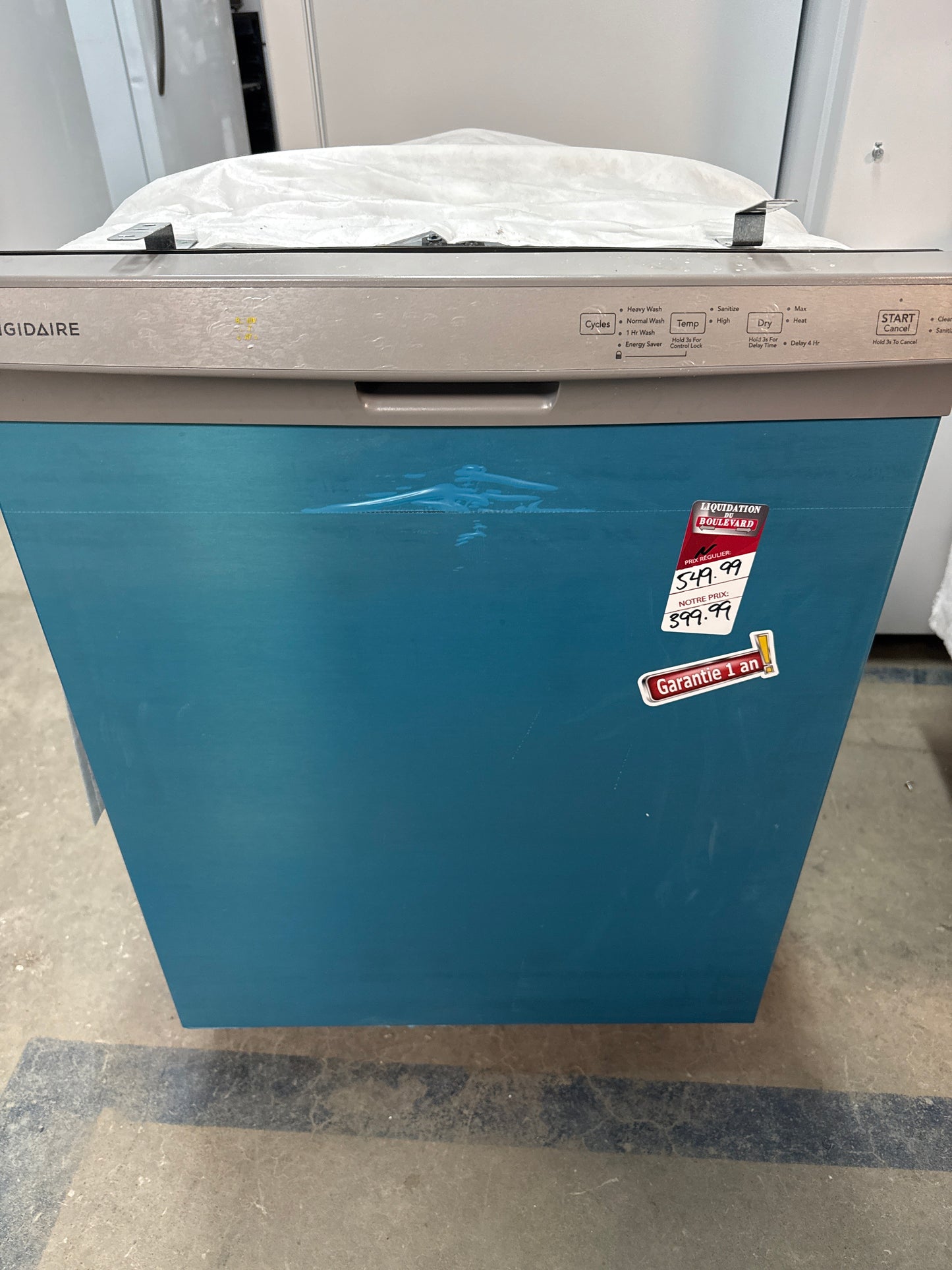 Lave-vaisselle encastrable 24 po 54 dB de Frigidaire (FDPC4314AS)- INOX