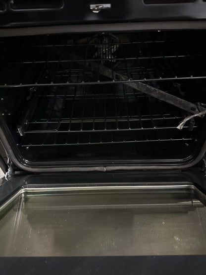 Cuisinière induction encastrable 5 éléments four convection 5,7 pi³ 30 po Café (CCHS900P2MS1) - Inox