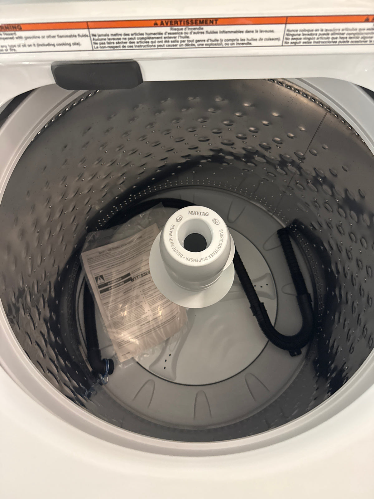 Maytag Laveuse à chargement vertical à agitateur avec fonction Extra Power et option Animal Pet Pro - 5,4 pi cu - Blanc MTW5605RW