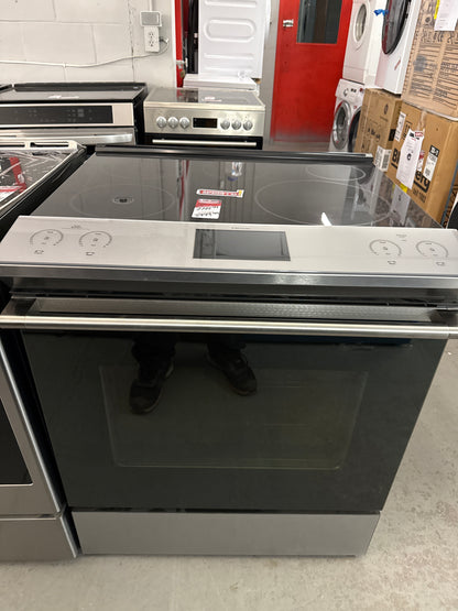 Café Collection de verre moderne - Cuisinière à induction de 30 po, 5,3 pi³ avec véritable convection européenne CHS90XM2NS5