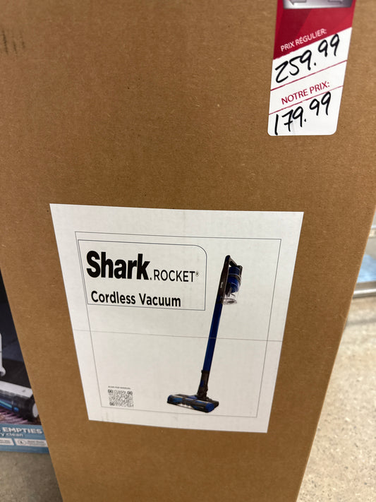 Shark IZ140C Rocket Pro Aspirateur-balai léger sans fil avec brosse autonettoyante, vert