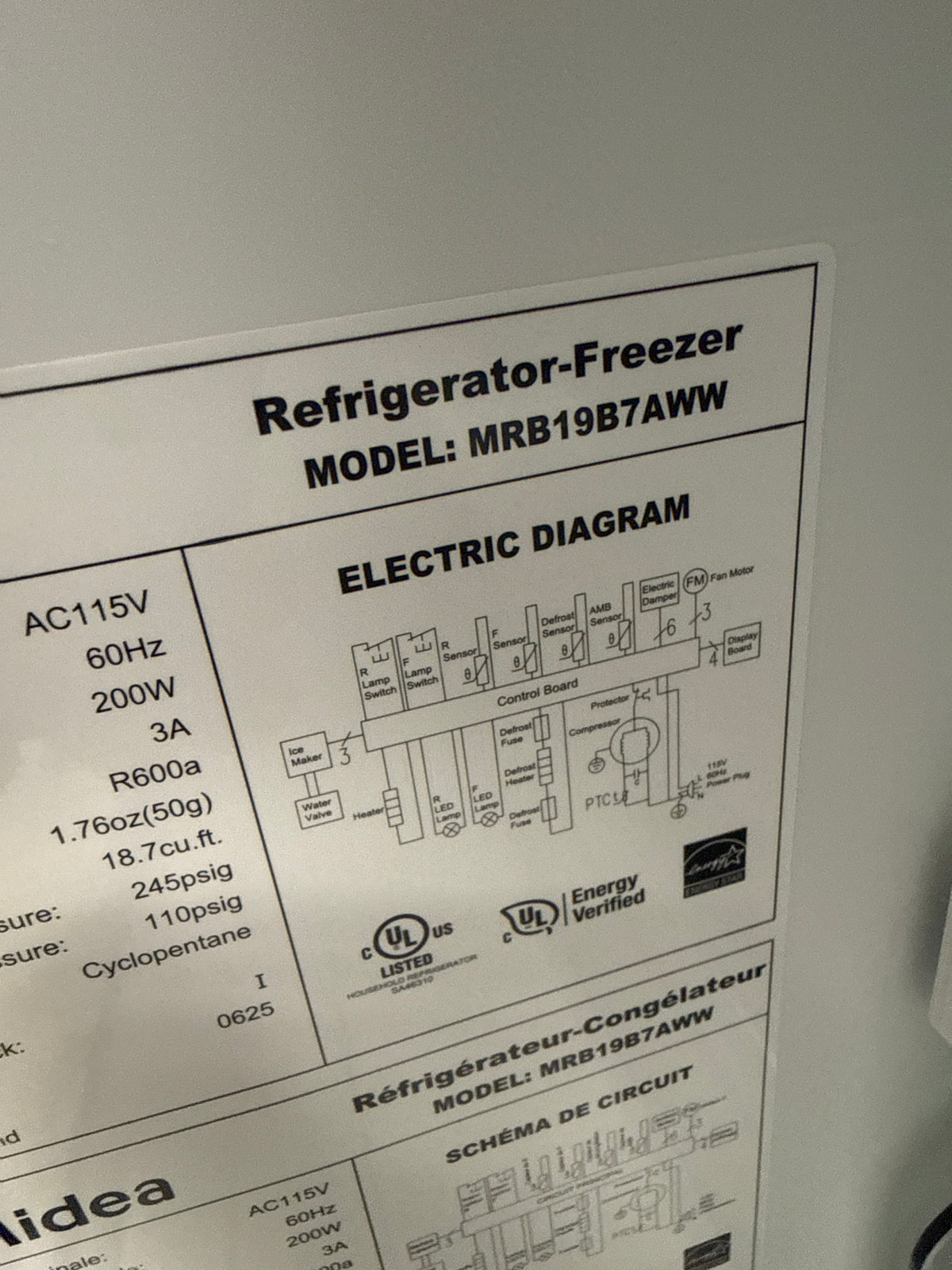 Réfrigérateur à congélateur inférieur 30 po, 18,7 pi³ Blanc avec des commandes électroniques et charnières ajustables - MRB19B7AWW