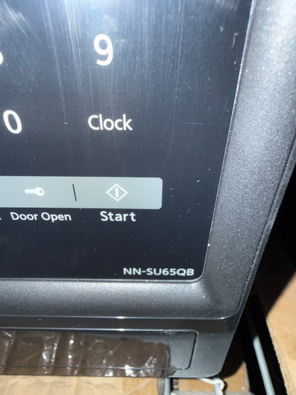 Micro-ondes Genius®, 1,3 Pi³ 1 100 W, NNSU65QB Panasonic, noir Four à micro-ondes de 1 100 W