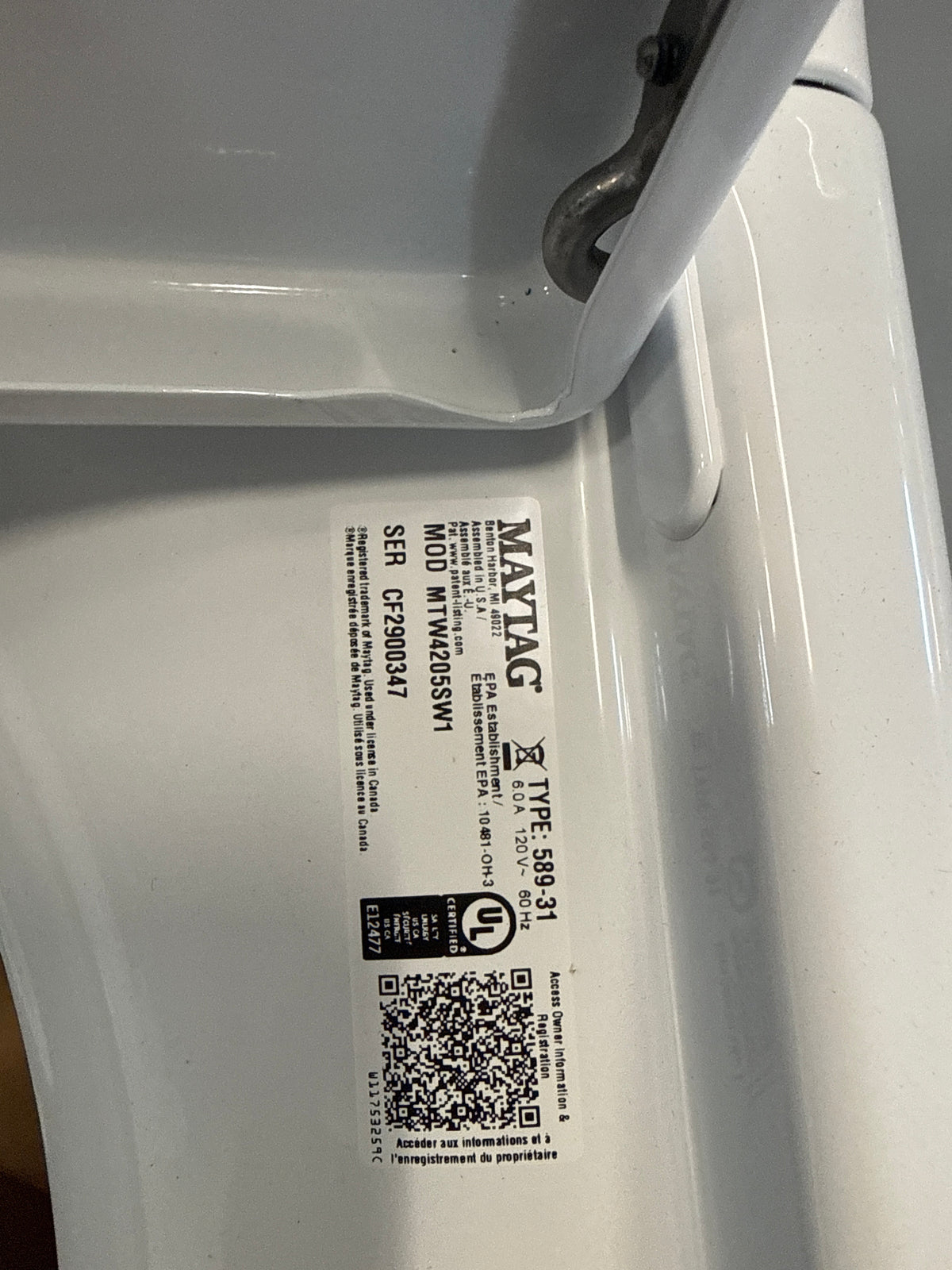Maytag Laveuse à chargement vertical de 4.8 pi cu - Blanc  MTW4205SW