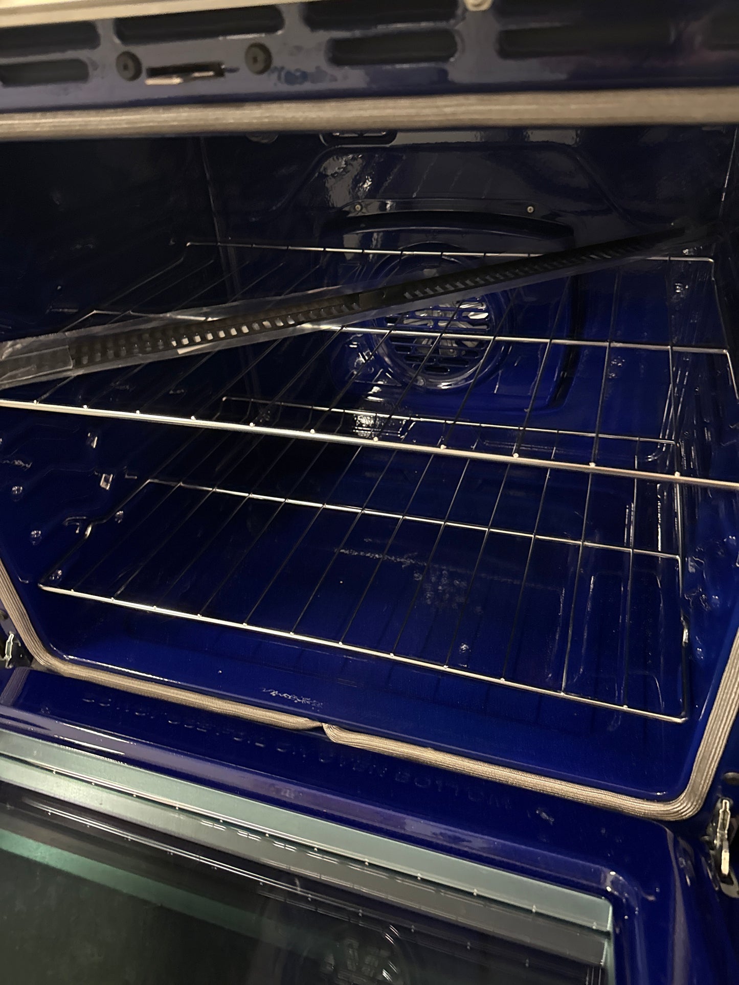 LG Cuisinière intelligente électrique 6,3 pi³ encastrable avec friture à air acier inoxydable résistant aux taches LSEL6333XE