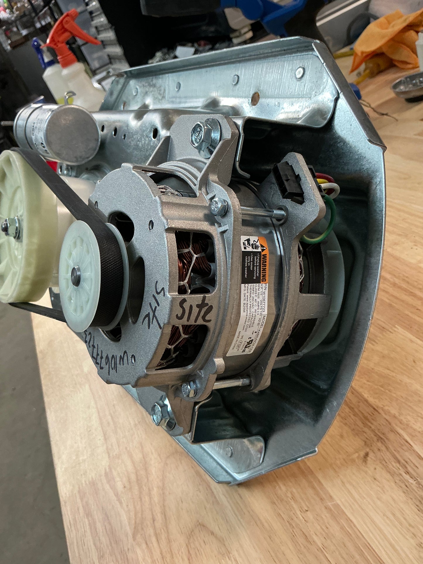 Moteur W10677723 pour laveuse Maytag