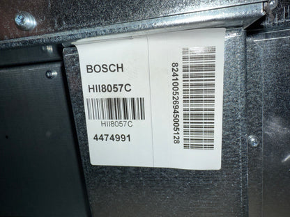 Cuisinière à induction encastrable et convection véritable 4,6 pi³ 30 po de Bosch (HII8057C) - Inox