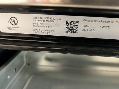 Cuisinière à induction autonome avec convection par ventilateur 5,3 pi³ 30 po de Frigidaire (FCFI308CAS) - Inox