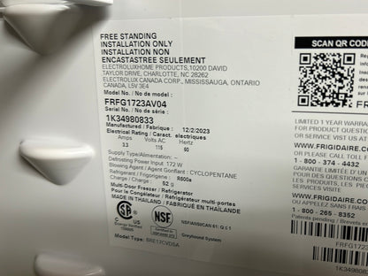 Réfrigérateur deux portes 17,6 pi³ 31,5 po distr. glace Frigidaire (FRFG1723AV) - Acier brossé