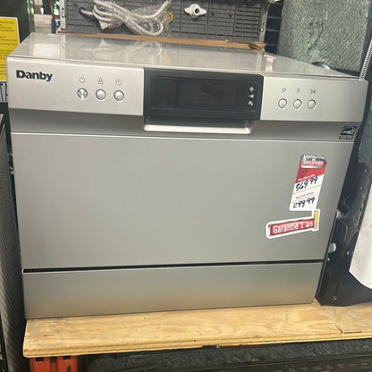 Lave-vaisselle portatif 54 dB 22 po de Danby à cuve en acier inoxydable (DDW631SDB) - Inox-argenté