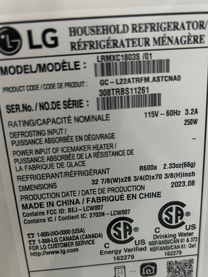 Réfrigérateur à deux portes 18,3 pi³ 33 po de LG, distributeur eau et glaçons (LRMXC1803S) - Inox
