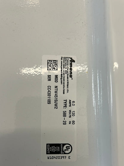 Laveuse à chargement par le haut de 4,0 pi³ (NTW4519FW) et sécheuse électrique de 6,5 pi³ (YNED4655EW) - blanches