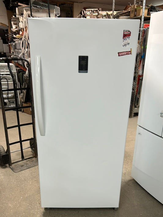 Réfrigérateur/congélateur vertical convertible sans givre 13,8 pi³ d'Insignia (NS-UZ14WH0) - Blanc