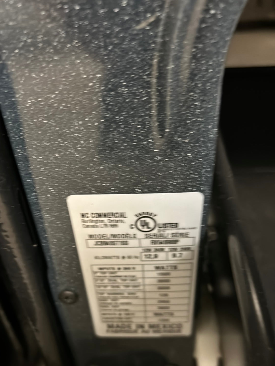 Cuisinière à convection électrique de GE Appliances, 5 éléments, 5 pi³, acier inoxydable JCB840STSS