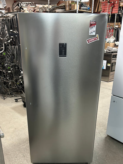 Réfrigérateur/congélateur vertical convertible sans givre 13,8 pi³ d'Insignia (NS-UZ14SS0) - Inox