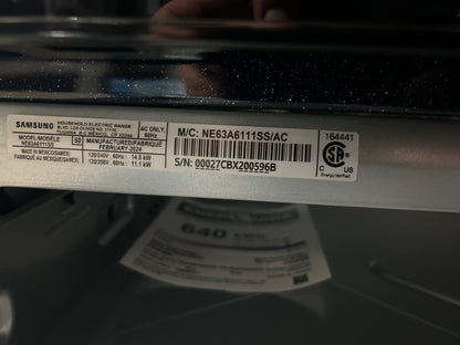 Cuisinière électrique autonome 6,3 pi³ 30 po de Samsung (NE63A6111SS) - Acier inoxydable