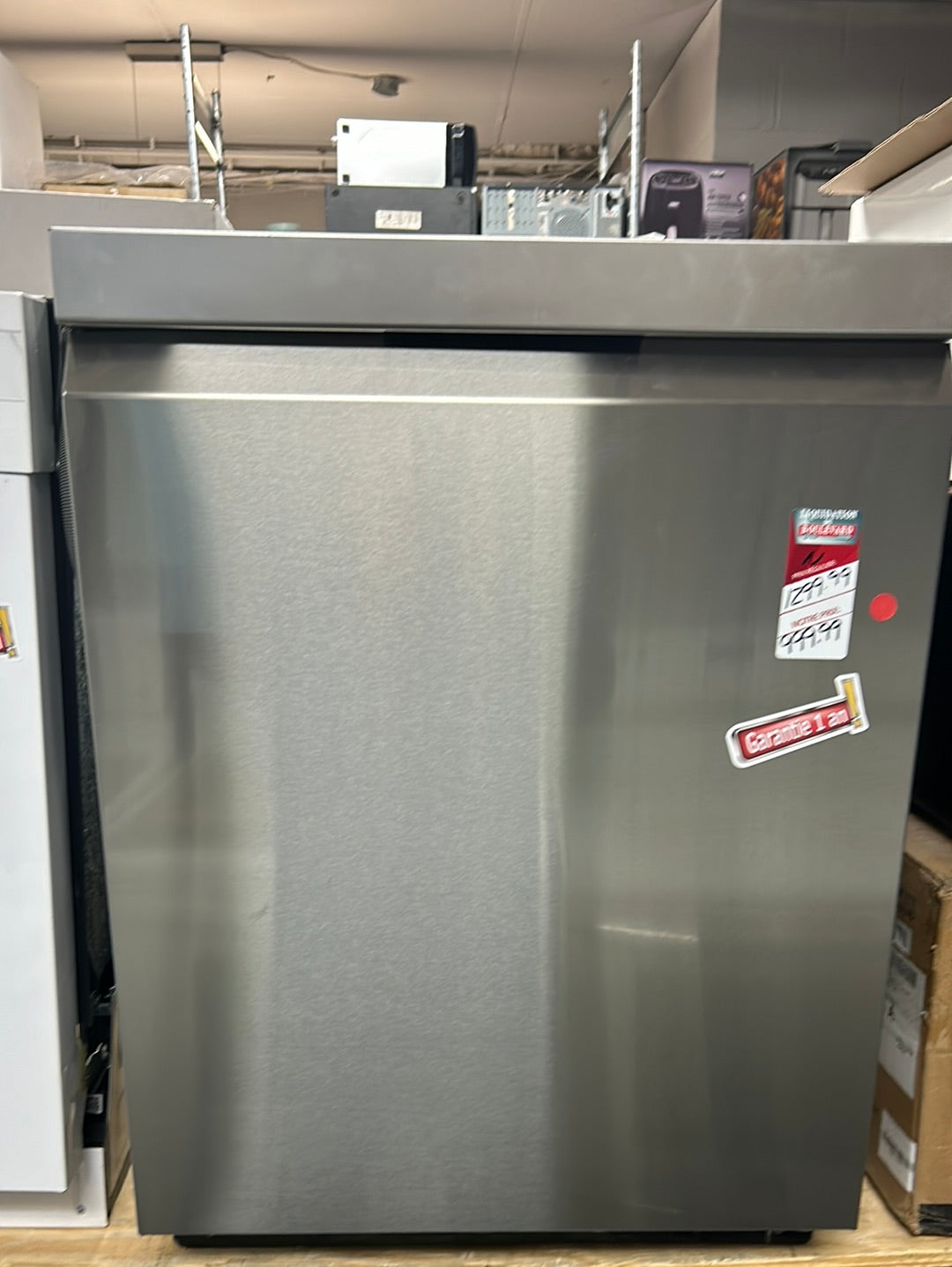 Lave-vaisselle encastrable 24 po 44 dB avec cuve en inox et 3e panier de LG (LDPS6762S) - Acier inoxydable
