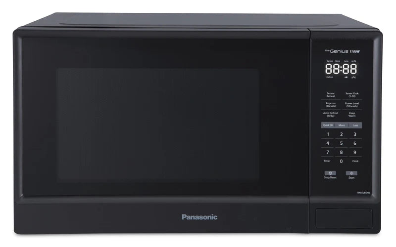 Four à micro-ondes Genius de 1,3 pi³ de Panasonic (NNSU65NB) - NOIRE